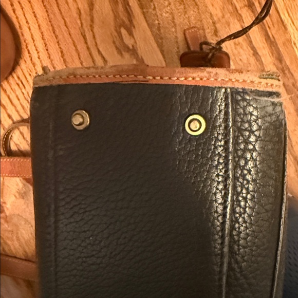 Dooney & Bourke Black and Tan Shoulder Bag - Picture 5 of 13